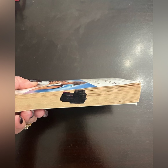 The Notebook Paperback - Picture 4 of 5